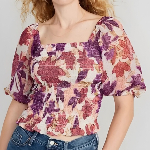 Old Navy Women's Autumn Leaves Floral Fitted Puff-Sleeve Smocked Top Size M NWOT - Picture 1 of 8